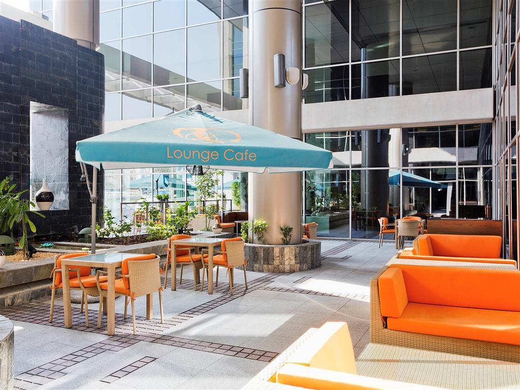 Ibis Al Rigga Hotel Дубай Екстериор снимка