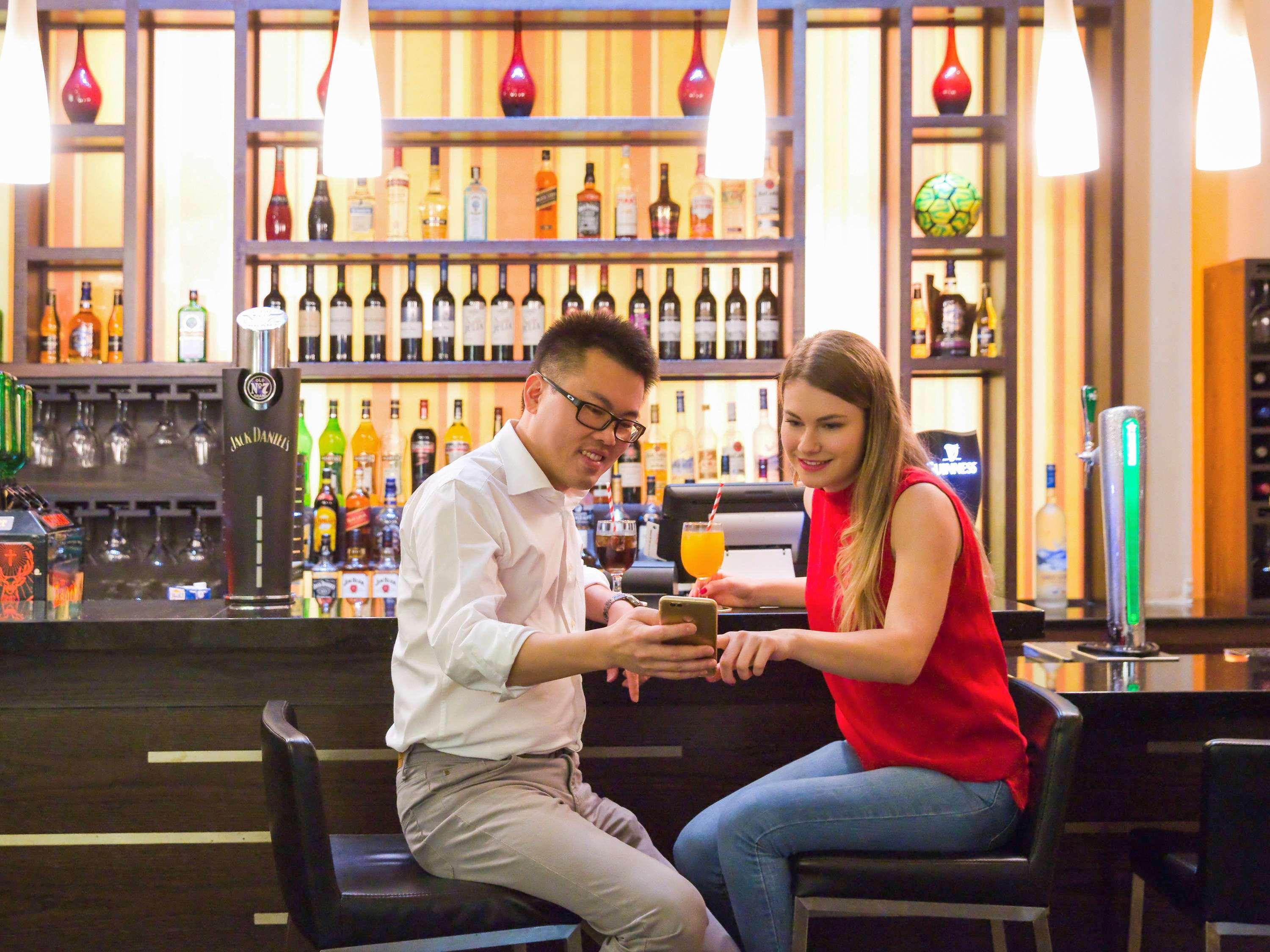 Ibis Al Rigga Hotel Дубай Екстериор снимка