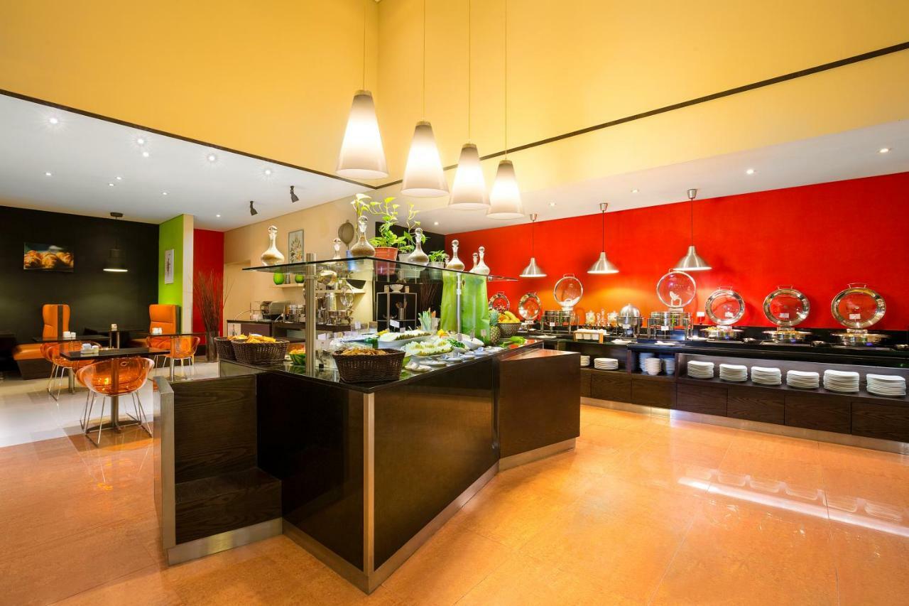 Ibis Al Rigga Hotel Дубай Екстериор снимка