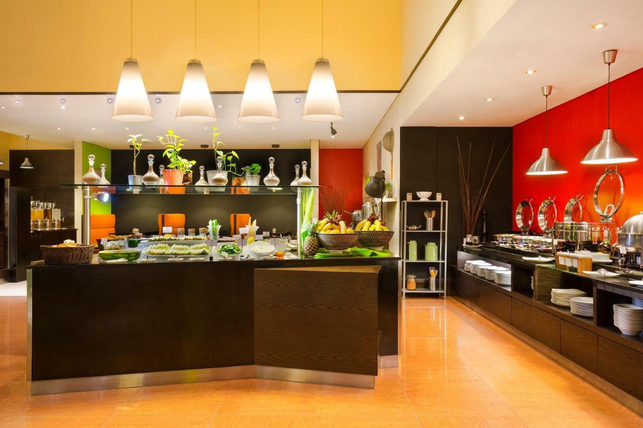 Ibis Al Rigga Hotel Дубай Екстериор снимка