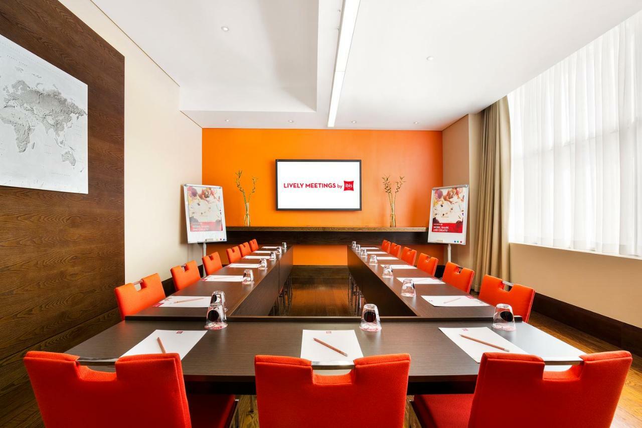Ibis Al Rigga Hotel Дубай Екстериор снимка
