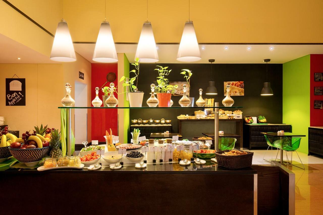 Ibis Al Rigga Hotel Дубай Екстериор снимка